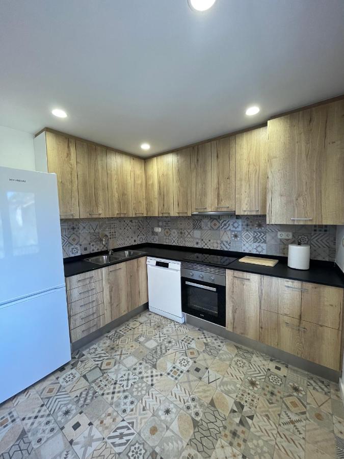Apartamento Centrico En Berga - Alberga Exteriör bild