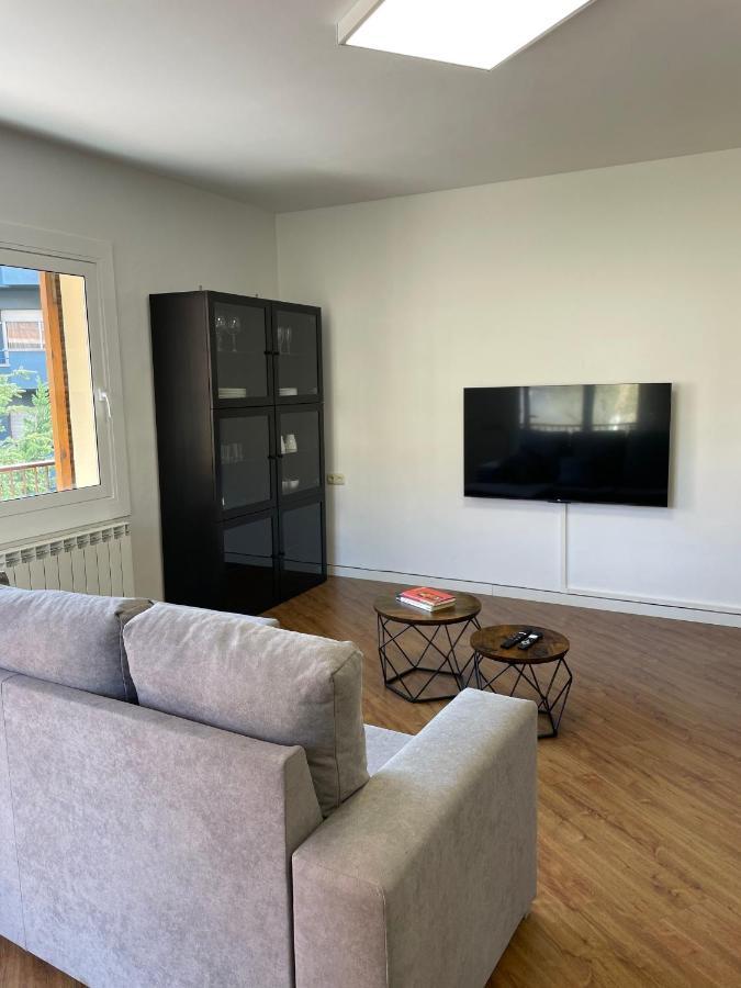 Apartamento Centrico En Berga - Alberga Exteriör bild