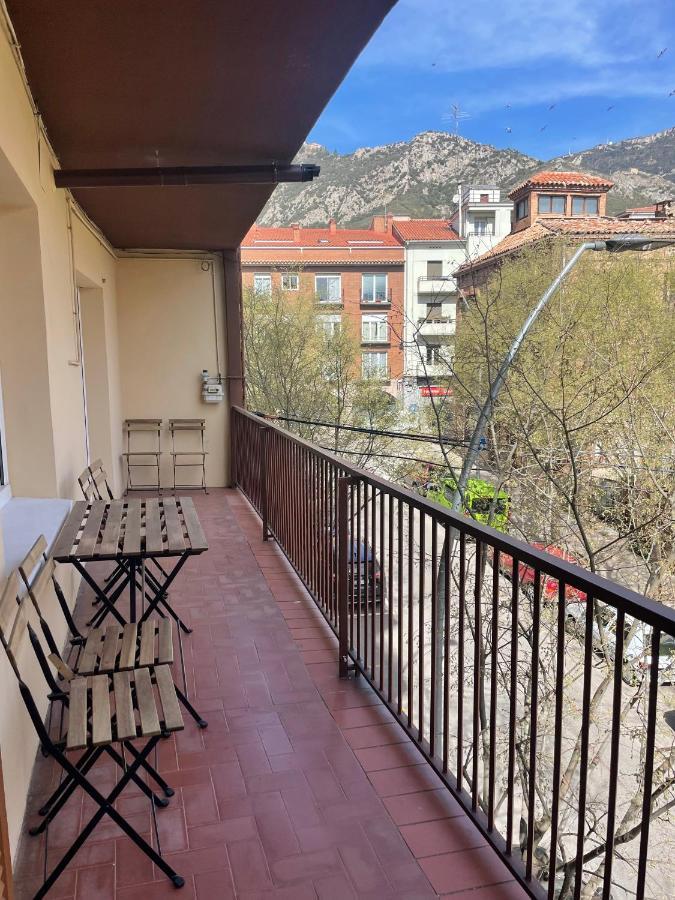 Apartamento Centrico En Berga - Alberga Exteriör bild
