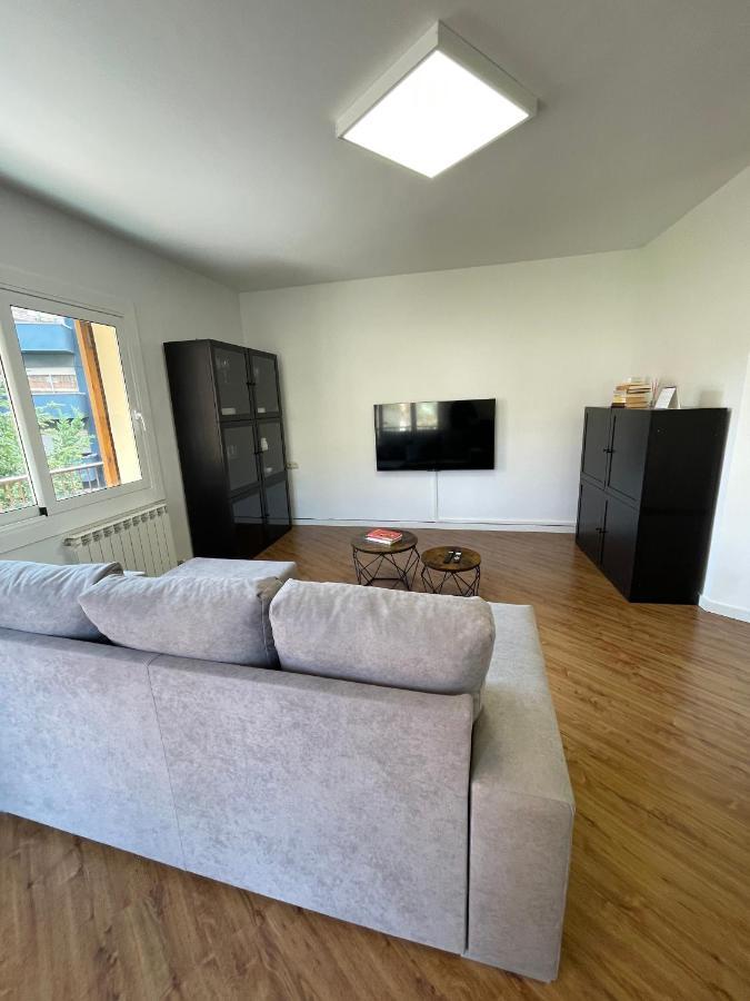 Apartamento Centrico En Berga - Alberga Exteriör bild